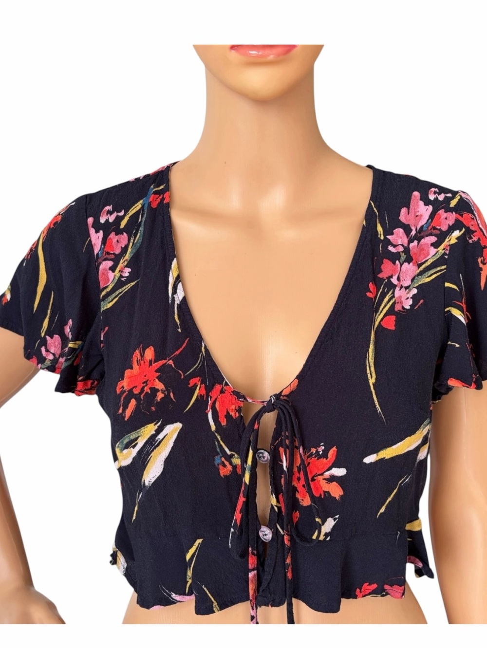 Leith Women's Floral Crop Top Size S Navy Blue Tie Front Short Sleeve Blouse Top